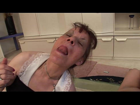 ❤️ Zwei Großmütter und ein Großvater haben einen Dreier ❤️❌ Homemade porn bei de.rassadakubani.ru ❌️❤